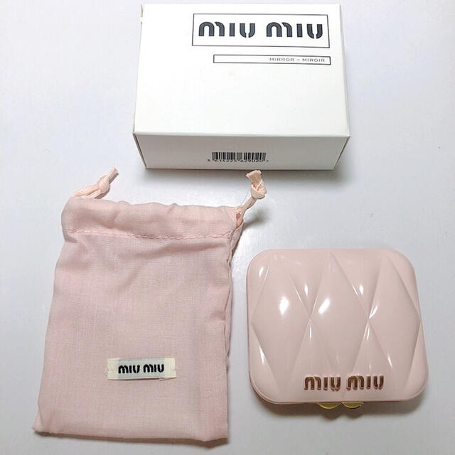 Miu Miu 鏡 ダイソー セリア 違い, Miu Miu 鏡 高級感 レビュー, ダイソー セリア 鏡 比較 Miu Miu, Miu Miu 鏡 使いやすさ 徹底検証, Miu Miu 鏡 vs 100均 鏡 比較