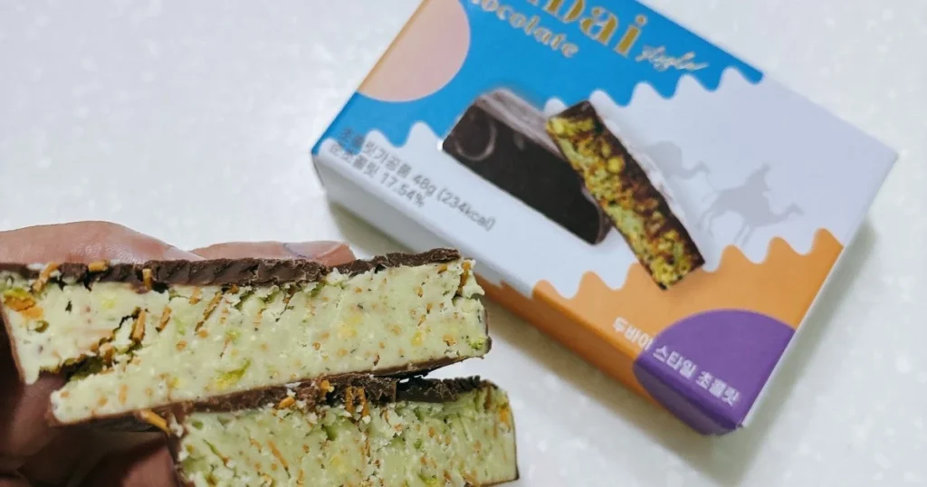 ドバイチョコレート カルディ, ドバイチョコレート 味 レビュー, ドバイチョコレート 値段 販売店, ドバイチョコレート ダイソー, ドバイチョコレート 実食レビュー