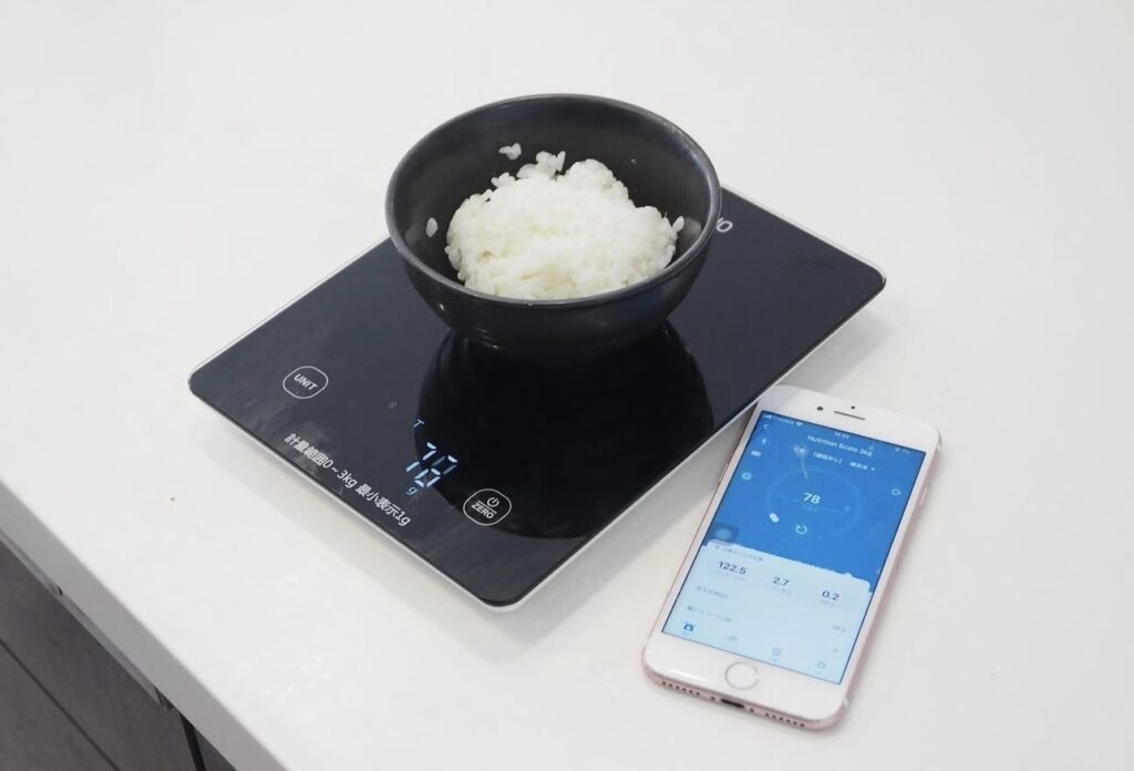 セリア キッチンスケール レビュー, キッチンスケール 100均 精度, セリア 計り 使える？, 100均 キッチンスケール 比較, キッチンスケール コスパ