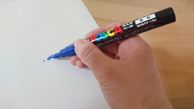 セリア ポスカ レビュー, ポスカ 100均 クオリティ, POSCA セリア 使える？, ポスカ マーカー セリア, ポスカ 代替 100均, セリア 文房具 レビュー