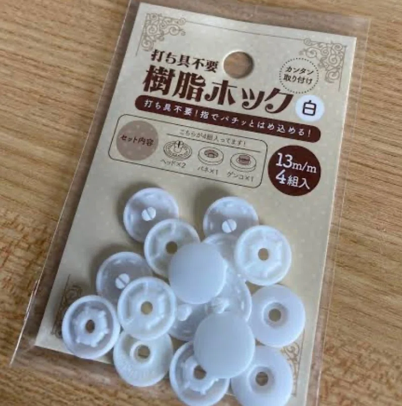 ボタン 100均 セリア, セリア ボタン レビュー, 100均 ボタン 種類, ボタン 手芸 100均, ボタン 品質 比較, セリア 手芸用品 おすすめ