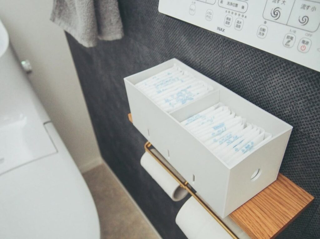 生理用品 収納 100均, 生理用品 収納 ダイソー セリア, ナプキン 収納 100均, 生理用品 収納 グッズ レビュー, トイレ 収納 生理用品