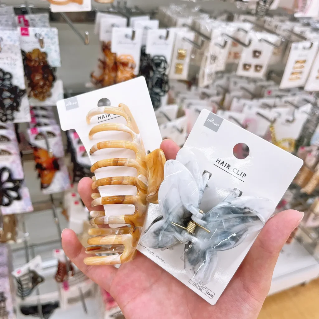 セリア ヘアクリップ ダイソー 比較 レビュー, 100均 ヘアアクセ ヘアクリップ 使い心地, セリア ダイソー ヘアクリップ コスパ, 100均 ヘアクリップ おすすめ 評価