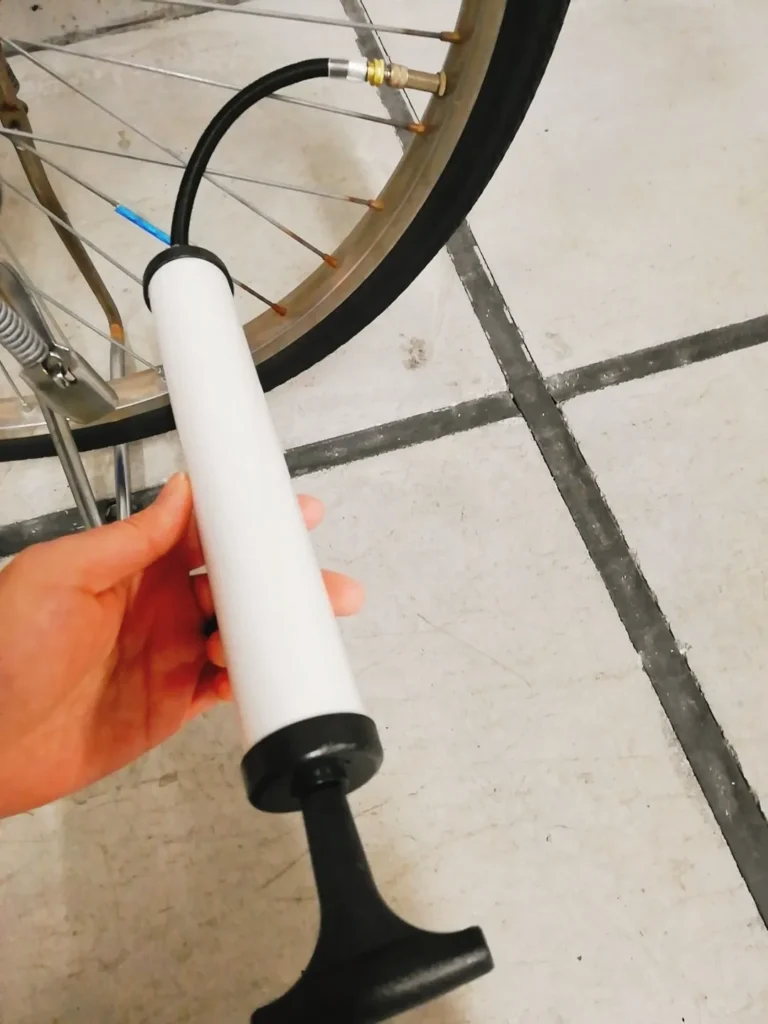 ダイソーの空気入れの種類