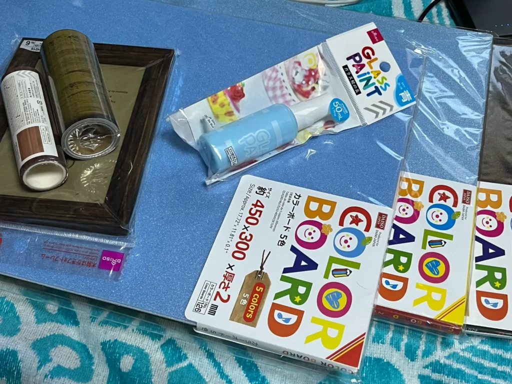 100均ストア別ガラス絵の具比較